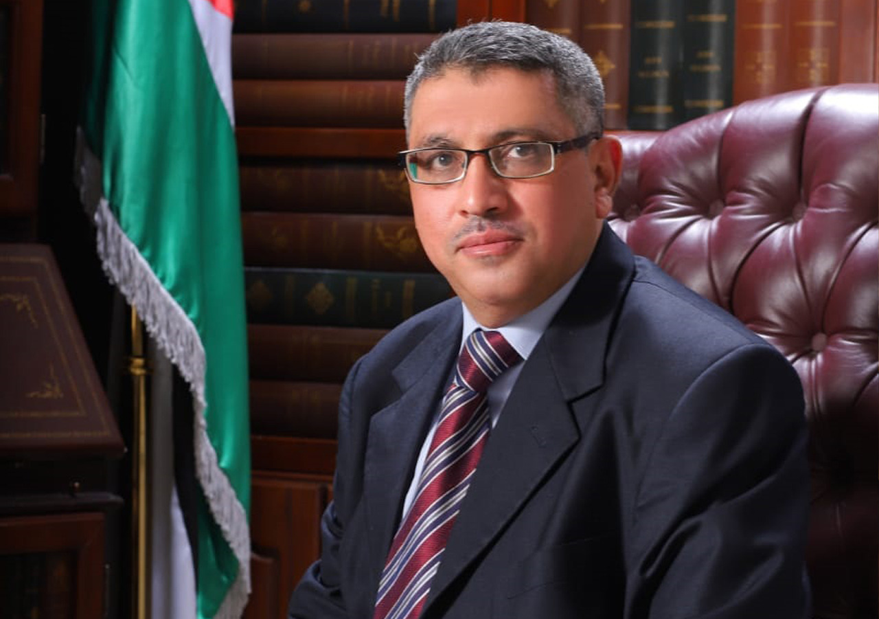 كلمة عميد الكلية الدكتور أسامة عواد